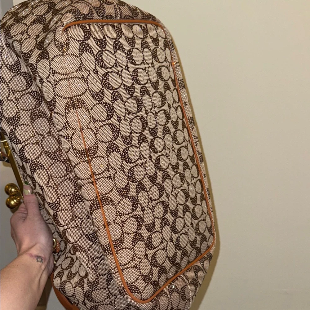 Coach Large Kisslock Frame Bag in Crystal Jacquard - Picture 6 of 9